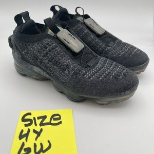 Nike Black Athletic Shoes